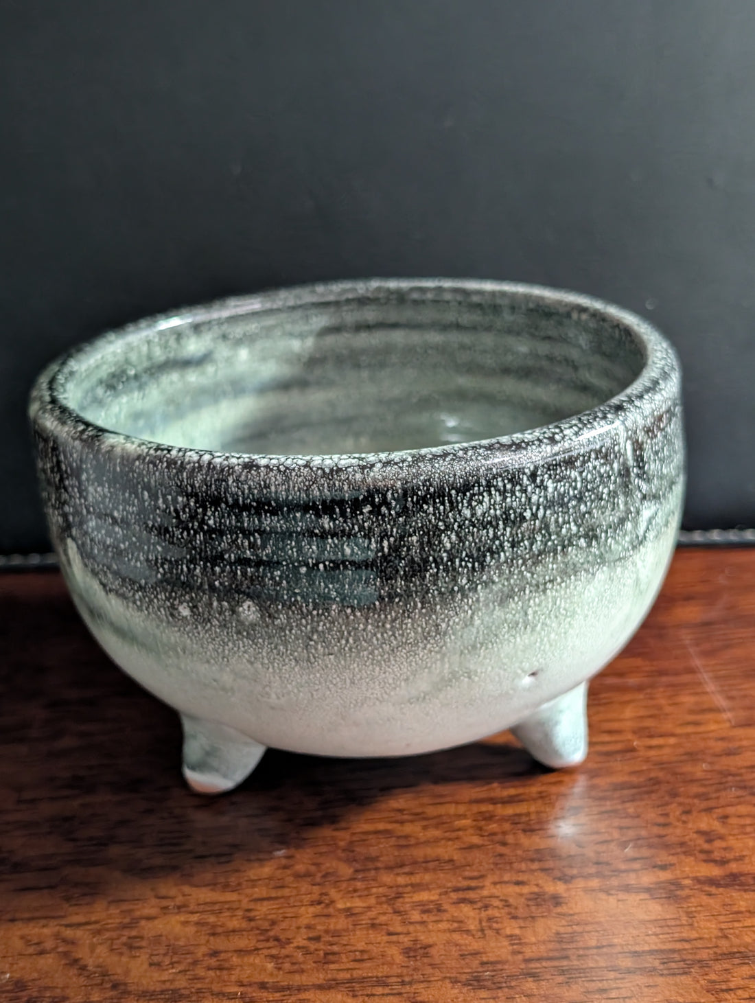 3-Legged Bowls